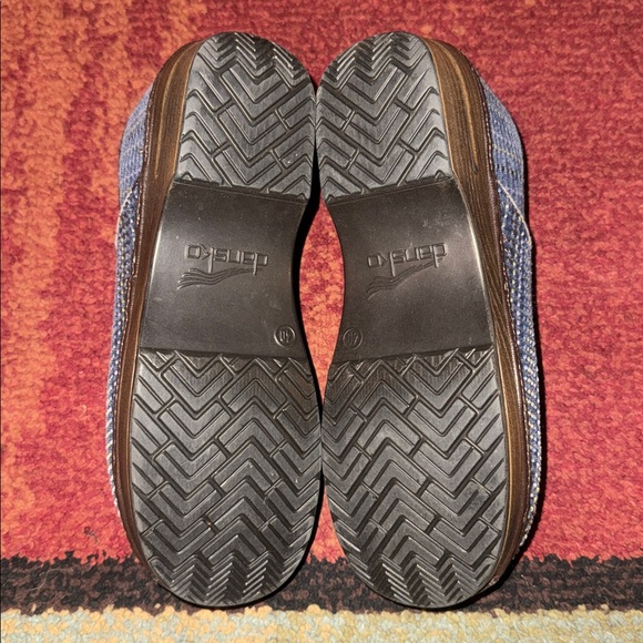 Women's Dansko Professional Clogs - Picture 6 of 7
